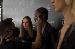 web-mbfwmadrid-ss21-peter-sposito-backstage-patygelduck-patricia-blas-017